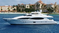 Motor yacht�STOP THE PRESS